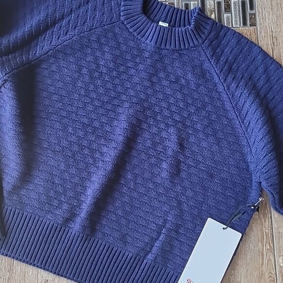 NWT LULULEMON TEXTURE PLAY CREW SWEATER XS-S - Picture 3 of 5